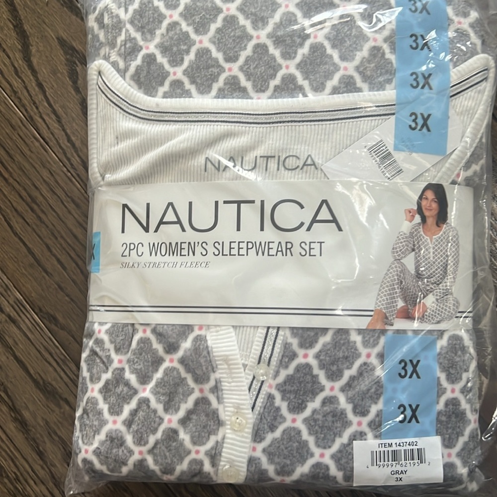 NEW! Nautica Silky Stretch Fleece Two-Piece Sleepwear Set Size 3X